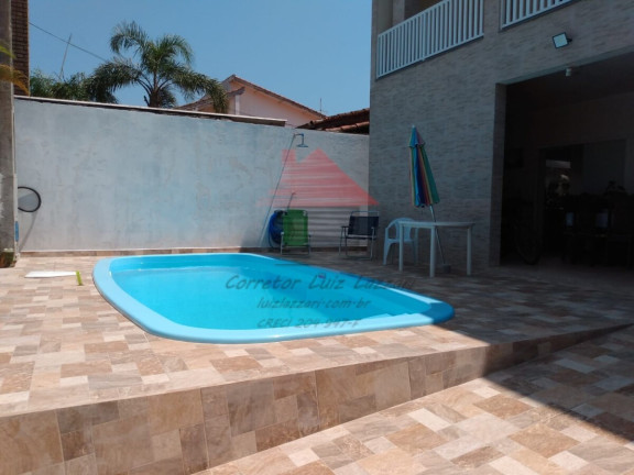 Imagem Casa com 6 Quartos à Venda, 190 m² em Oásis - Peruíbe Imagem Casa com 6 Quartos à Venda, 190 m² em Oásis - Peruíbe