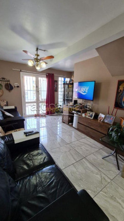 Imagem Imóvel com 5 Quartos à Venda, 184 m² em Centro - Xangri-lá