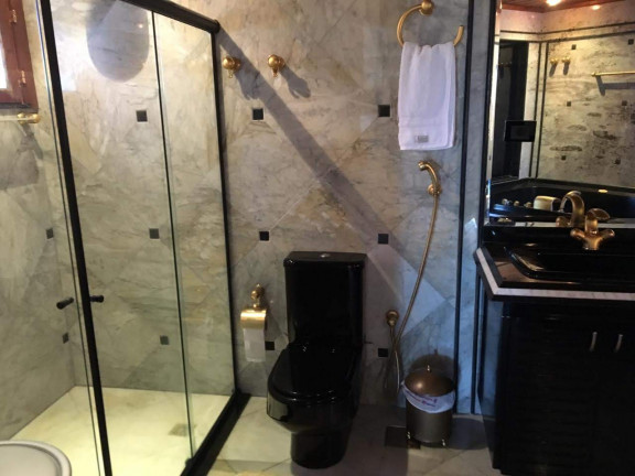 Imagem Casa com 8 Quartos à Venda, 1.172 m² em Guarajuba - Camaçari