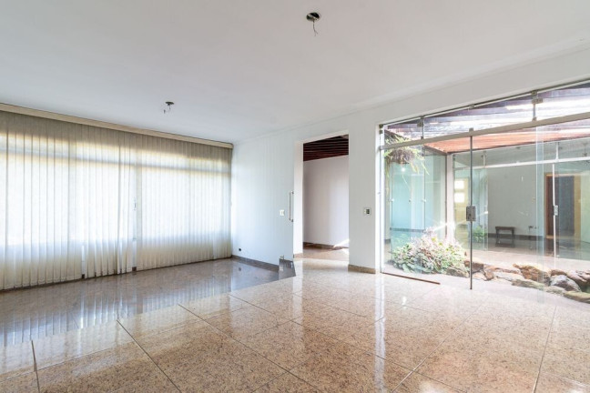 Imagem Casa com 3 Quartos à Venda, 352 m² em Vila Inah - São Paulo Imagem Casa com 3 Quartos à Venda, 352 m² em Vila Inah - São Paulo