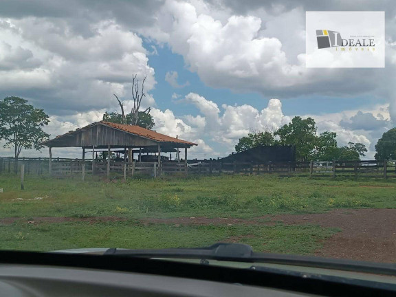 Imagem Fazenda à Venda, 590 m² em Zona Rural - Poconé