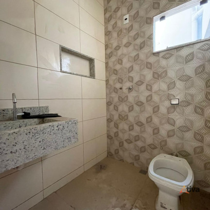 Imagem Casa com 3 Quartos à Venda, 95 m²