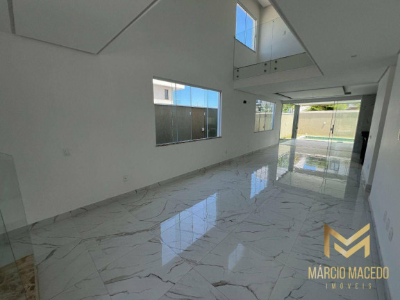 Imagem Casa com 4 Quartos à Venda, 251 m² em Cidade Alpha - Eusébio
