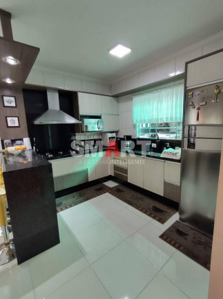 Imagem Casa com 2 Quartos à Venda, 195 m² em Centro - Guaramirim Imagem Casa com 2 Quartos à Venda, 195 m² em Centro - Guaramirim