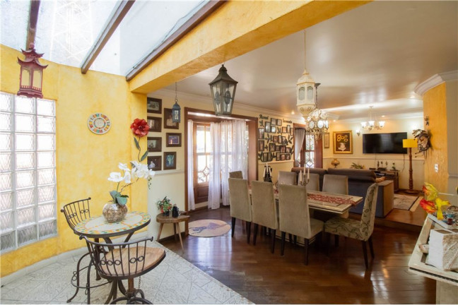 Imagem Casa com 3 Quartos à Venda, 450 m² em Maia - Guarulhos Imagem Casa com 3 Quartos à Venda, 450 m² em Maia - Guarulhos