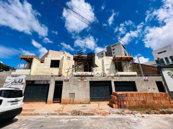 Foto do imóvel Casa com 3 Quartos à Venda, 170 m² em Cabral - Contagem
