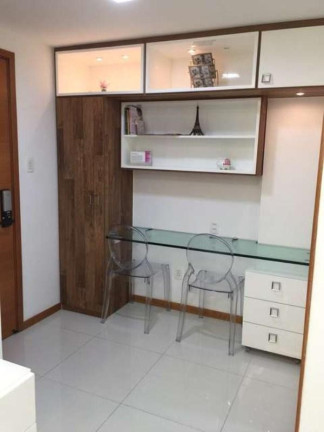 Imagem Apartamento com 2 Quartos à Venda, 70 m² em Pituba - Salvador
