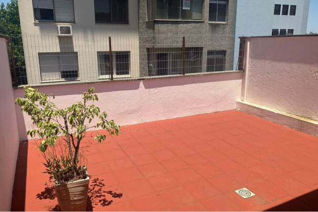 Imagem Cobertura com 1 Quarto à Venda, 68 m² em Centro Histórico - Porto Alegre