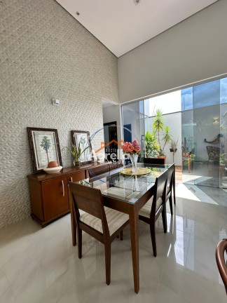 Imagem Imóvel com 3 Quartos à Venda, 190 m² em Condominio Residencial Califórnia - Estiva Gerbi Imagem Imóvel com 3 Quartos à Venda, 190 m² em Condominio Residencial Califórnia - Estiva Gerbi