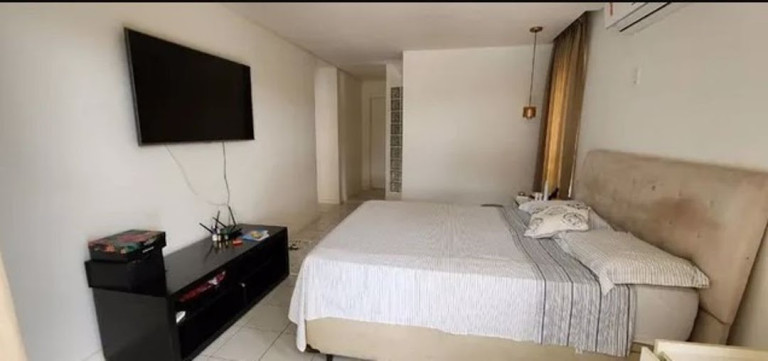 Imagem Casa com 4 Quartos à Venda, 500 m² em Portão - Lauro De Freitas Imagem Casa com 4 Quartos à Venda, 500 m² em Portão - Lauro De Freitas