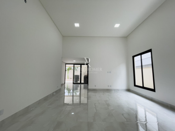 Imagem Casa com 4 Quartos à Venda, 240 m² em Residencial Goiânia Golfe Clube - Goiânia Imagem Casa com 4 Quartos à Venda, 240 m² em Residencial Goiânia Golfe Clube - Goiânia