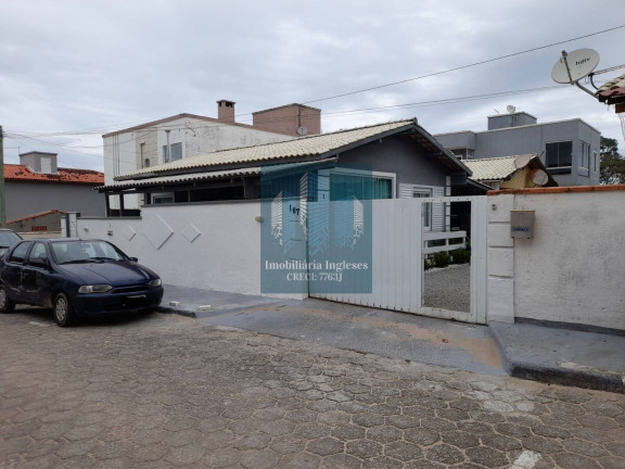 Imagem Casa com 2 Quartos à Venda, 170 m² em São João Do Rio Vermelho - Florianópolis Imagem Casa com 2 Quartos à Venda, 170 m² em São João Do Rio Vermelho - Florianópolis