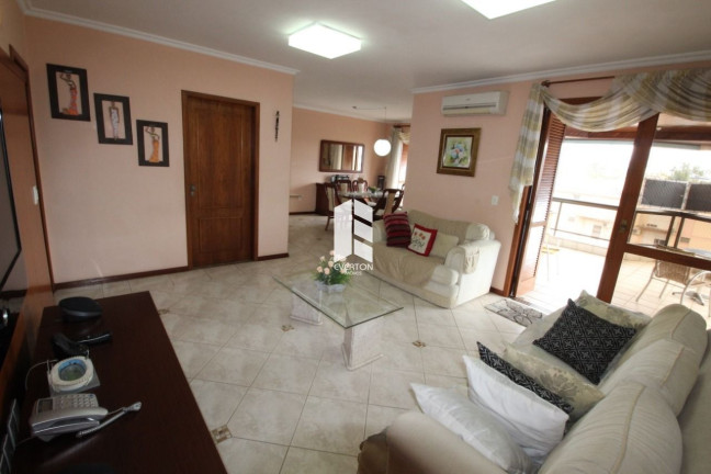 Imagem Apartamento com 4 Quartos à Venda, 240 m² em Nossa Senhora Medianeira - Santa Maria
