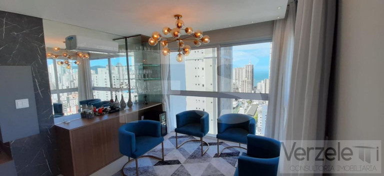 Imagem Apartamento com 3 Quartos à Venda, 126 m² em Centro - Balneário Camboriú Imagem Apartamento com 3 Quartos à Venda, 126 m² em Centro - Balneário Camboriú