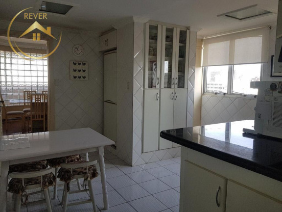Imagem Apartamento com 3 Quartos à Venda, 185 m² em Cambuí - Campinas
