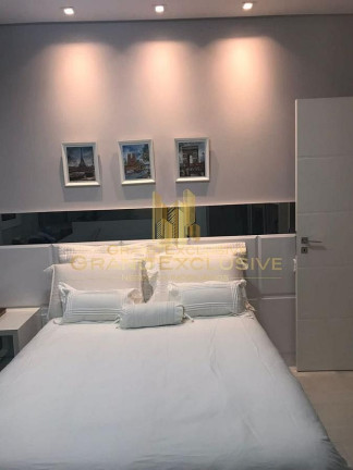 Imagem Apartamento com 3 Quartos à Venda, 132 m² em Centro - Balneário Camboriú Imagem Apartamento com 3 Quartos à Venda, 132 m² em Centro - Balneário Camboriú