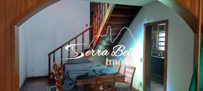 Imagem Casa com 3 Quartos para Alugar, 250 m² em Várzea - Teresópolis