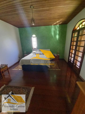 Imagem Casa com 3 Quartos à Venda, 140 m²