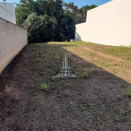 Terreno à Venda, 254 m² em Loteamento Residencial Villagio Fuzzussi - Itatiba