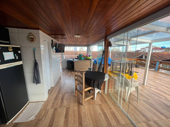 Imagem Casa com 3 Quartos à Venda, 162 m² em Maracanã - Praia Grande Imagem Casa com 3 Quartos à Venda, 162 m² em Maracanã - Praia Grande