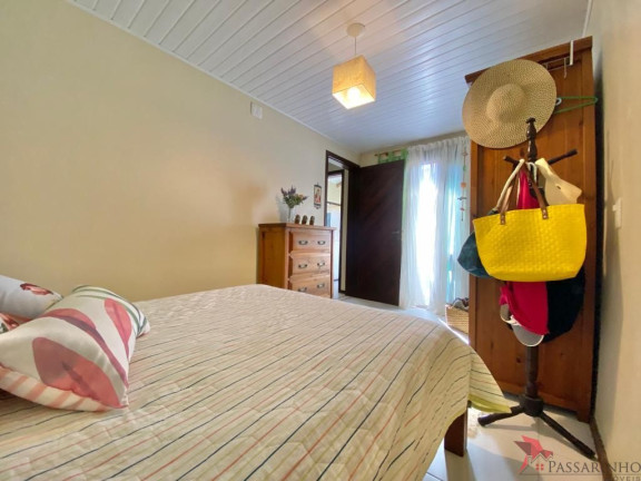 Imagem Casa com 4 Quartos à Venda, 300 m² em Praia Da Cal - Torres Imagem Casa com 4 Quartos à Venda, 300 m² em Praia Da Cal - Torres