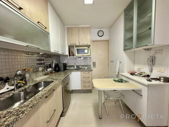 Imagem Apartamento com 3 Quartos à Venda, 125 m² em Lagoa - Rio De Janeiro Imagem Apartamento com 3 Quartos à Venda, 125 m² em Lagoa - Rio De Janeiro