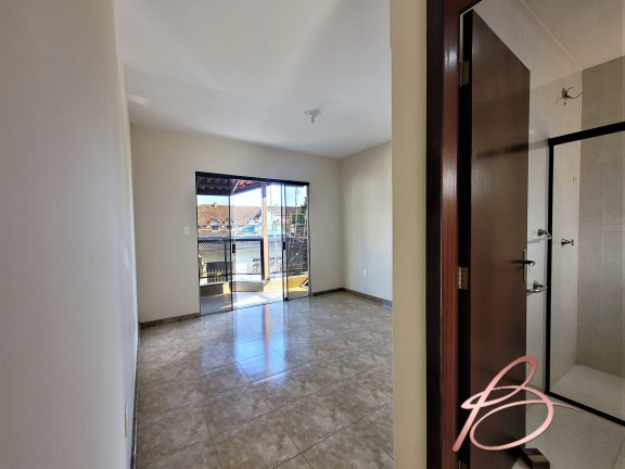 Imagem Sobrado com 3 Quartos à Venda, 231 m² em Centro - Balneário Camboriú