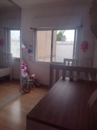 Imagem Apartamento com 2 Quartos à Venda, 51 m² em São João - Porto Alegre