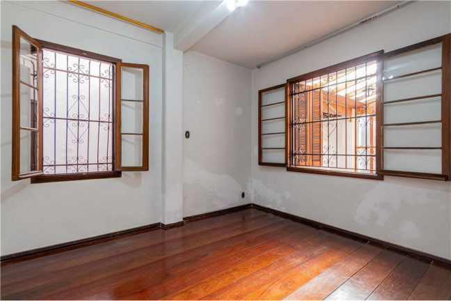 Imagem Casa com 3 Quartos à Venda, 211 m² em Menino Deus - Porto Alegre