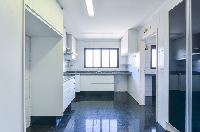Imagem Cobertura com 3 Quartos à Venda, 295 m² em Moema - São Paulo
