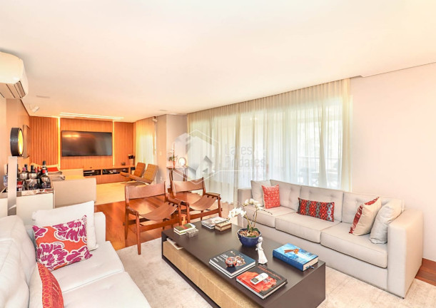 Imagem Apartamento com 3 Quartos à Venda, 226 m² em Vila Nova Conceição - São Paulo Imagem Apartamento com 3 Quartos à Venda, 226 m² em Vila Nova Conceição - São Paulo