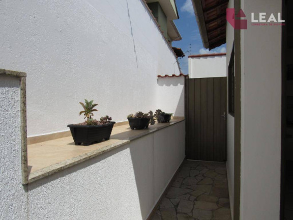 Imagem Casa com 4 Quartos à Venda, 216 m² em Altavile - Pouso Alegre Imagem Casa com 4 Quartos à Venda, 216 m² em Altavile - Pouso Alegre