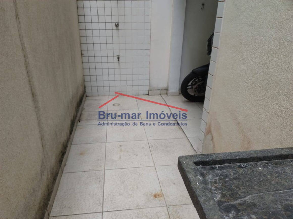 Imagem Casa com 2 Quartos à Venda, 115 m² em José Menino - Santos