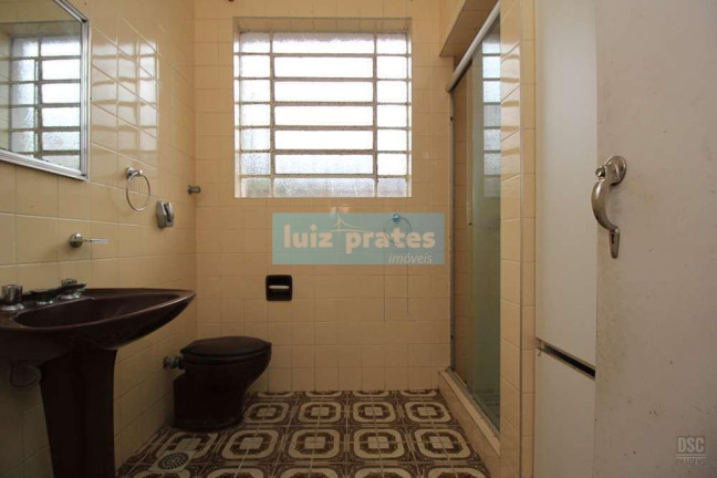 Imagem Casa com 4 Quartos à Venda, 200 m² em Medianeira - Porto Alegre