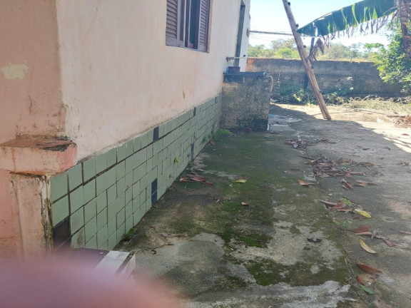 Imagem Casa com 8 Quartos à Venda, 200 m² em Coroado - Guarapari
