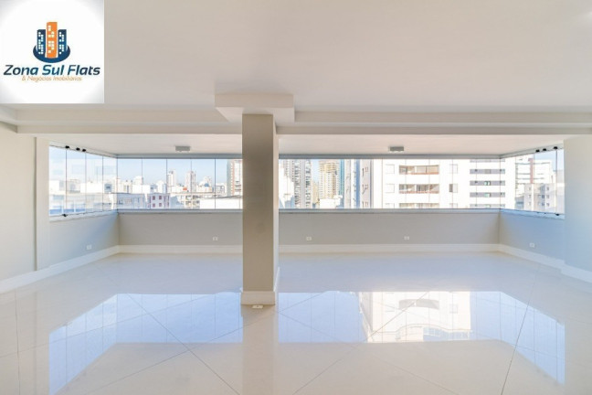 Imagem Imóvel com 4 Quartos à Venda, 468 m² em Aclimação - São Paulo Imagem Imóvel com 4 Quartos à Venda, 468 m² em Aclimação - São Paulo