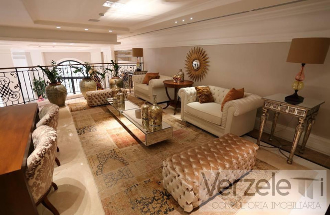Imagem Apartamento com 4 Quartos à Venda, 316 m² em Centro - Balneário Camboriú