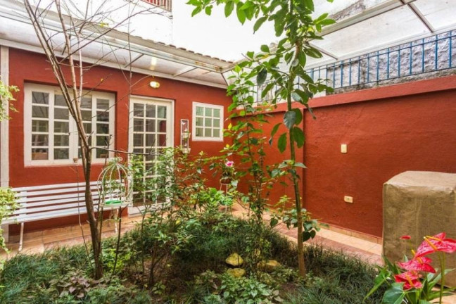Imagem Casa com 3 Quartos à Venda, 120 m² em Vila Olímpia - São Paulo Imagem Casa com 3 Quartos à Venda, 120 m² em Vila Olímpia - São Paulo
