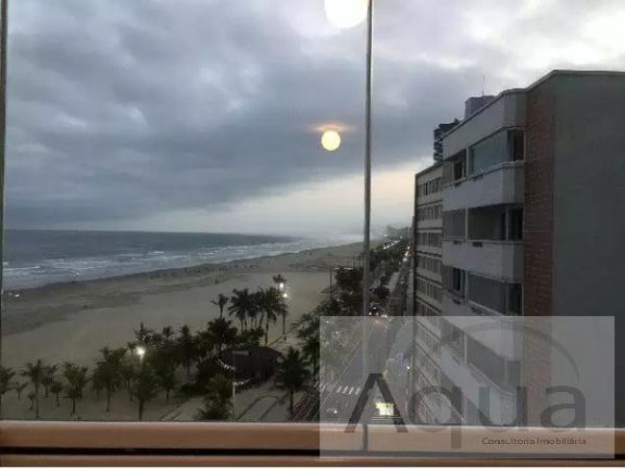 Apartamento com 4 Quartos à Venda,  em Guilhermina - Praia Grande