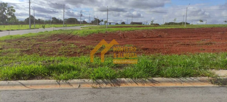 Casa de Condomínio à Venda,  em Jardim Nova Era - Itapetininga