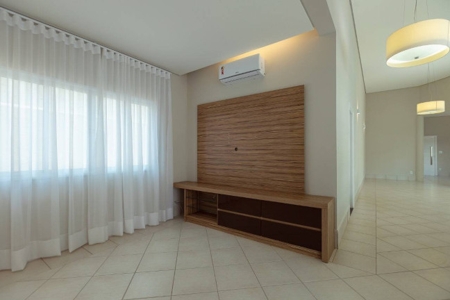 Casa com 4 Quartos à Venda, 300 m² em Loteamento Alphaville Campinas - Campinas