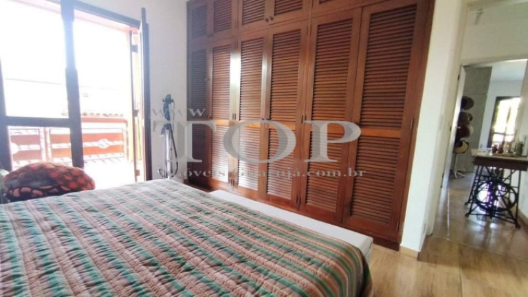 Imagem Casa com 3 Quartos à Venda, 287 m² em Enseada - Guarujá
