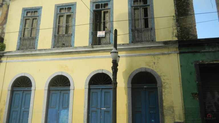 Imóvel à Venda, 920 m² em Centro - Santos