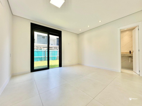 Imagem Casa de Condomínio com 4 Quartos à Venda, 287 m² em Xangri-la - Xangri-lá