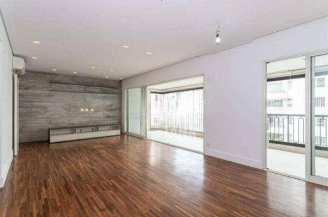 Imagem Apartamento com 3 Quartos à Venda, 158 m² em Itaim Bibi - São Paulo Imagem Apartamento com 3 Quartos à Venda, 158 m² em Itaim Bibi - São Paulo