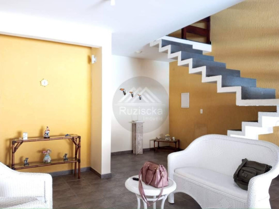Imagem Casa com 5 Quartos à Venda, 370 m² em Nova Itanhaém - Itanhaém Imagem Casa com 5 Quartos à Venda, 370 m² em Nova Itanhaém - Itanhaém