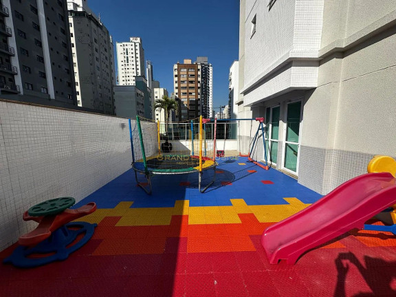 Imagem Apartamento com 3 Quartos à Venda, 135 m² em Centro - Balneário Camboriú Imagem Apartamento com 3 Quartos à Venda, 135 m² em Centro - Balneário Camboriú
