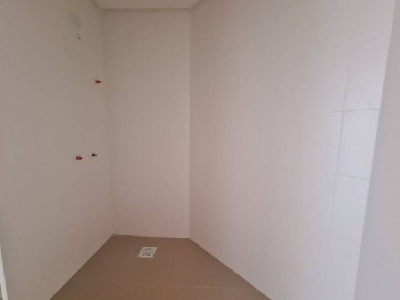 Imagem Apartamento com 2 Quartos à Venda, 72 m² em Centro