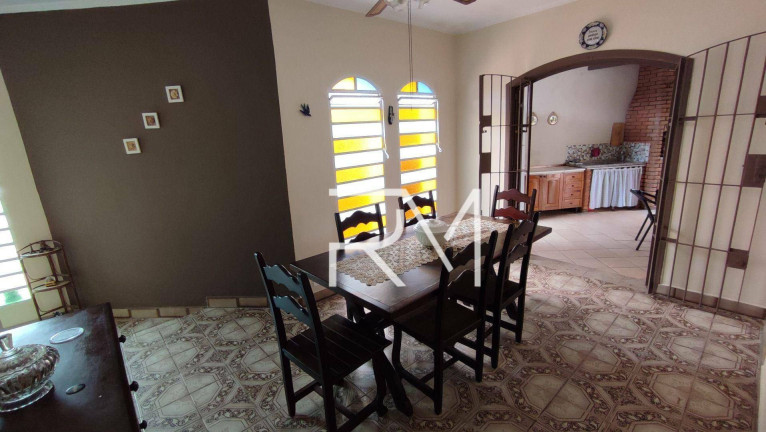 Imagem Casa com 3 Quartos à Venda, 185 m² em Vila Anhanguera - Mongaguá