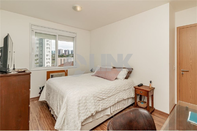 Imagem Apartamento com 2 Quartos à Venda, 68 m² em Passo Da Areia - Porto Alegre Imagem Apartamento com 2 Quartos à Venda, 68 m² em Passo Da Areia - Porto Alegre